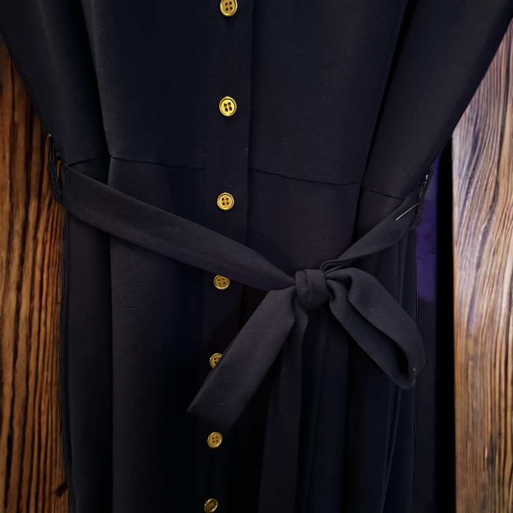 Navy ladies dress - Picture 3 of 4